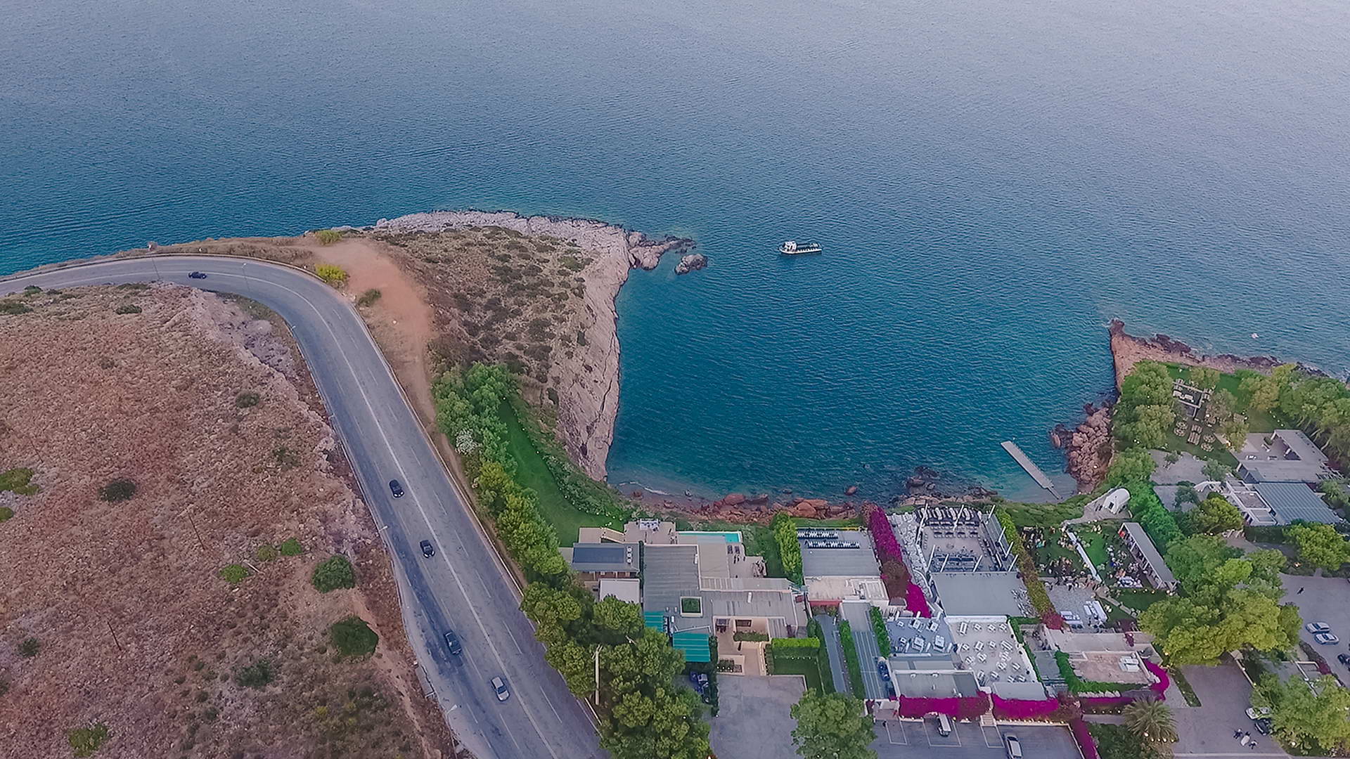 ISLAND ATHENS RIVIERA